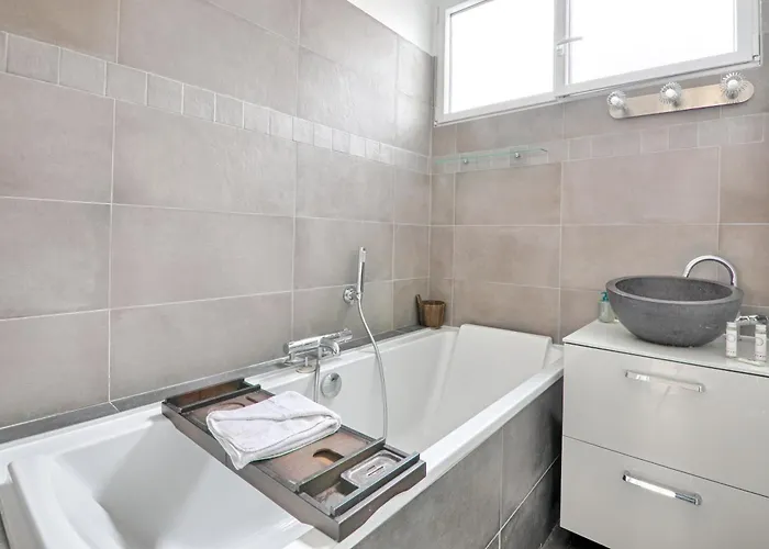Le Coin Des Lecteurs - 1er Arrondissement 75m²